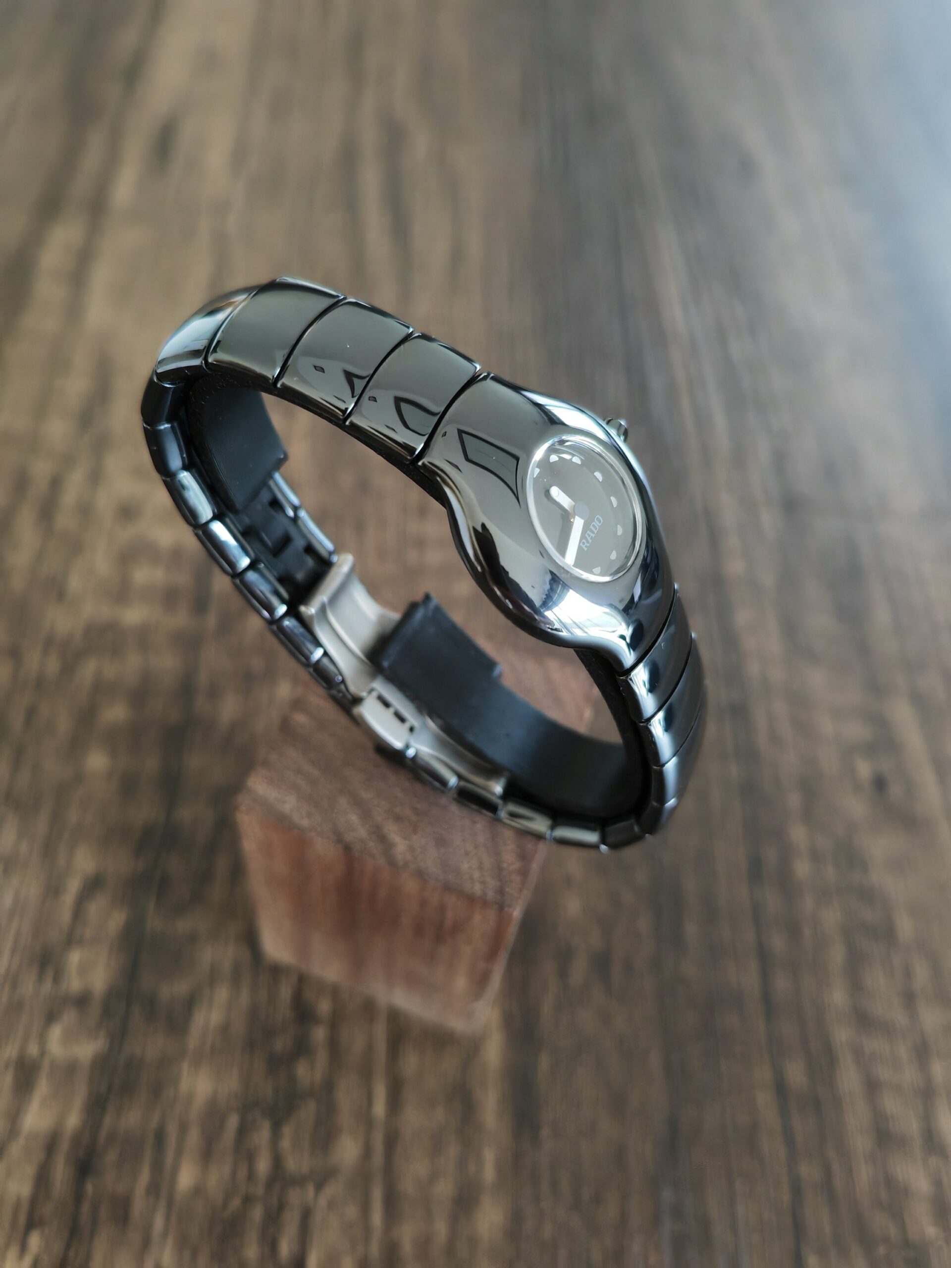 Rado Xeramo 25mm noire lady 154.0454.3 5 Rado Xeramo 25mm noire lady 154.0454.3 – Image 5