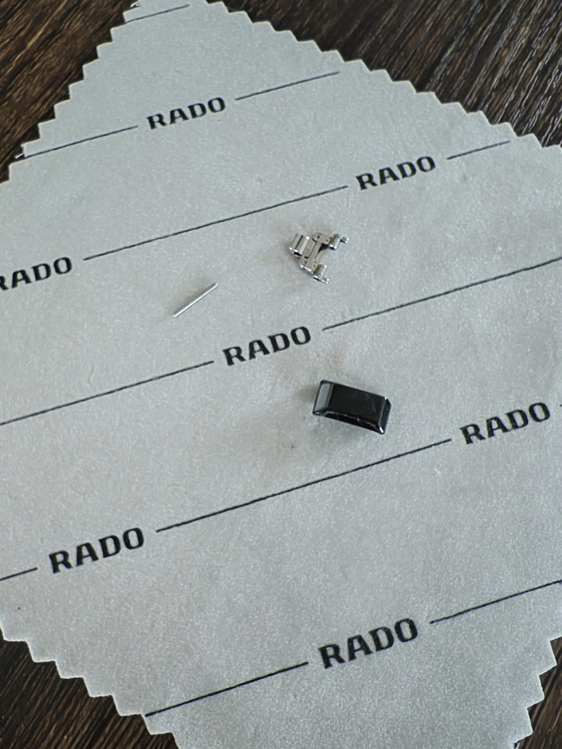 Rado maillon cerix 12 mm noir 2 Rado maillon cerix 12 mm noir – Image 2