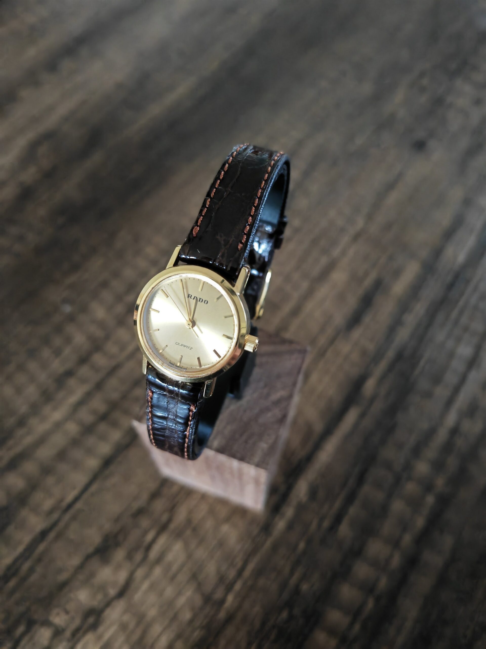Rado vintage 22 mm cadran or 205.9505.2 5 Rado vintage 22 mm cadran or 205.9505.2 – Image 5