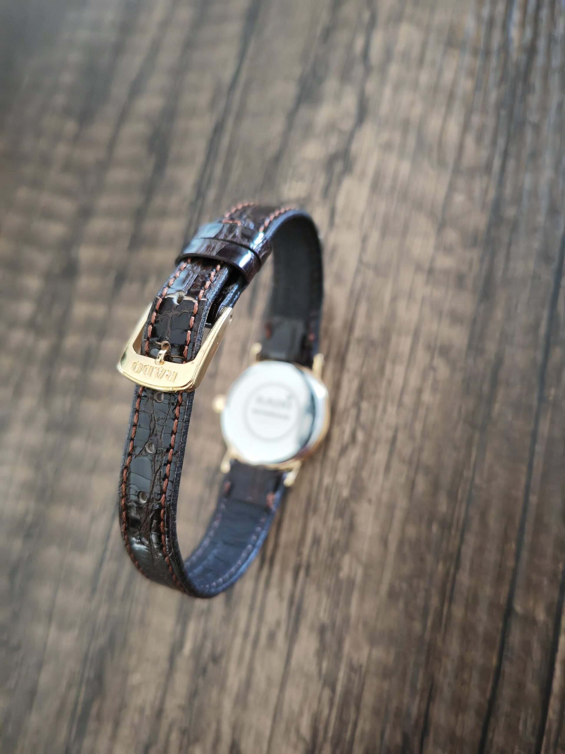 Rado vintage 22 mm cadran or 205.9505.2 8 Rado vintage 22 mm cadran or 205.9505.2 – Image 8
