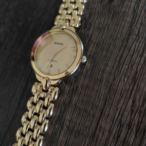 Rado Florence vintage 30 mm  160.3664.2 couleur or
