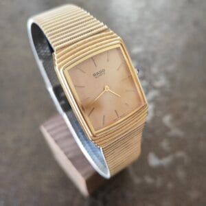 Rado vintage 121.9023.2 montre bracelet couleur or 29mm
