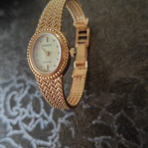Rado vintage  plaqué or superbe montre 17 mm comme neuve full set
